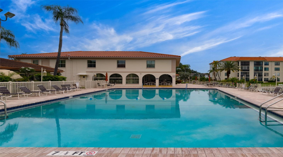 Clearwater, Florida 33764, 2 Bedroom Bedrooms, ,2 Bathroombathrooms,Residential,For Sale,Us Highway 19,0,Mfrtb8541869