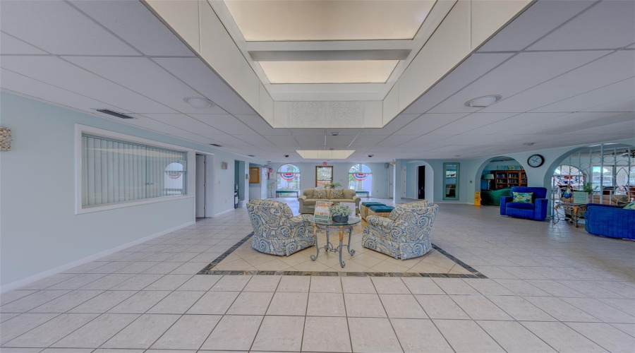 Clearwater, Florida 33764, 2 Bedroom Bedrooms, ,2 Bathroombathrooms,Residential,For Sale,Us Highway 19,0,Mfrtb8541869