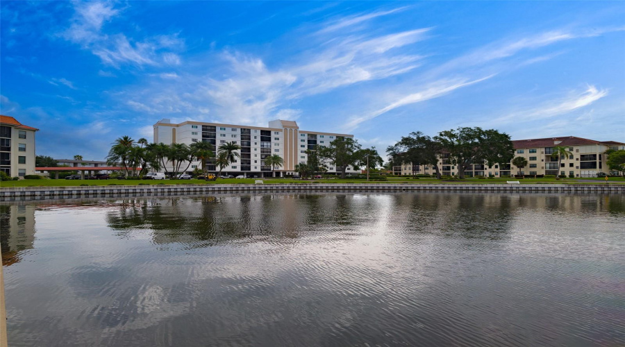 Clearwater, Florida 33764, 2 Bedroom Bedrooms, ,2 Bathroombathrooms,Residential,For Sale,Us Highway 19,0,Mfrtb8541869