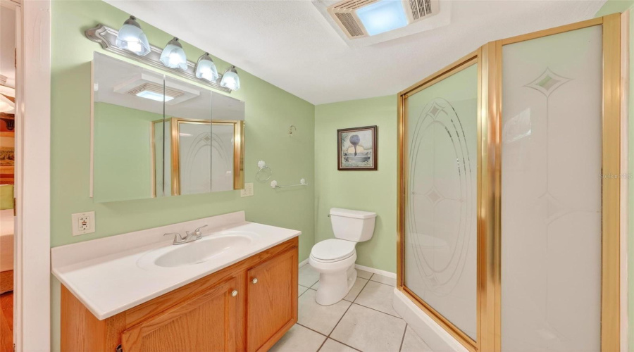 Tavares, Florida 32778, 3 Bedroom Bedrooms, ,2 Bathroombathrooms,Residential,For Sale,Howard,0,Mfrg5112594