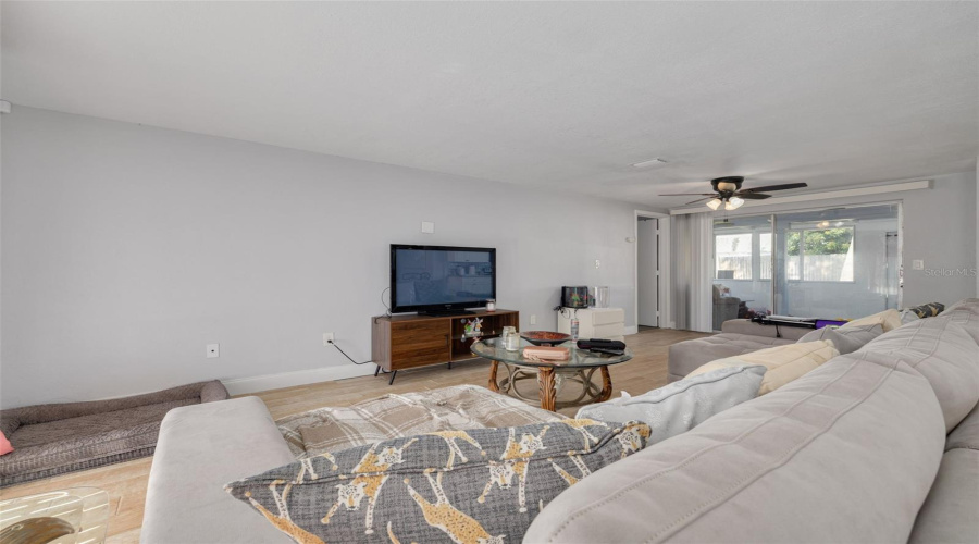 Holiday, Florida 34691, 3 Bedroom Bedrooms, ,2 Bathroombathrooms,Residential,For Sale,Rockaway,0,Mfrtb8515441
