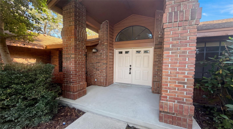 Lake Mary, Florida 32746, 4 Bedroom Bedrooms, ,2 Bathroombathrooms,Residential,For Sale,Sprucewood,0,Mfro6426839