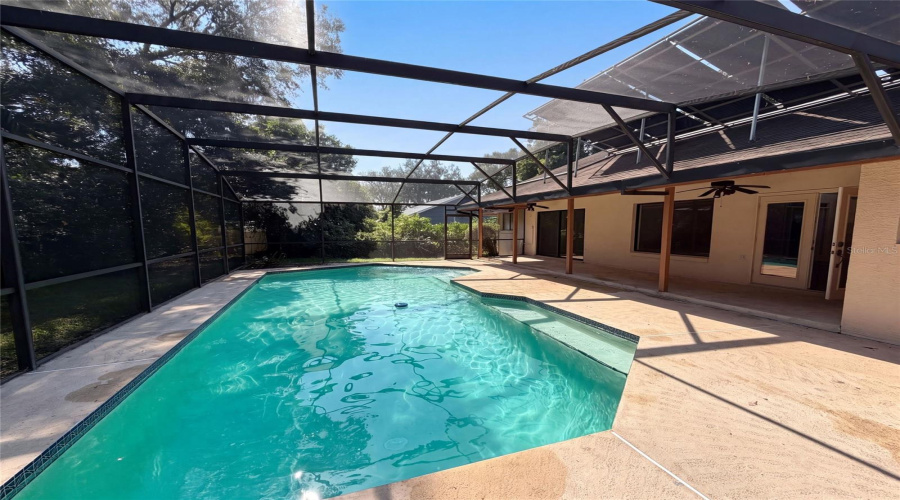 Lake Mary, Florida 32746, 4 Bedroom Bedrooms, ,2 Bathroombathrooms,Residential,For Sale,Sprucewood,0,Mfro6426839