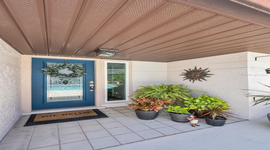 Tampa, Florida 33635, 3 Bedroom Bedrooms, ,2 Bathroombathrooms,Residential,For Sale,Silvermill,0,Mfrtb8539438