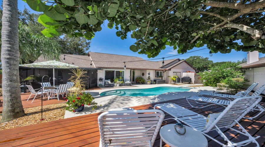 Tampa, Florida 33635, 3 Bedroom Bedrooms, ,2 Bathroombathrooms,Residential,For Sale,Silvermill,0,Mfrtb8539438