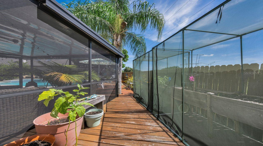 Tampa, Florida 33635, 3 Bedroom Bedrooms, ,2 Bathroombathrooms,Residential,For Sale,Silvermill,0,Mfrtb8539438
