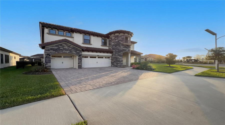San Antonio, Florida 33576, 5 Bedroom Bedrooms, ,4 Bathroombathrooms,Residential,For Sale,Rustic Timber,0,Mfro6391275
