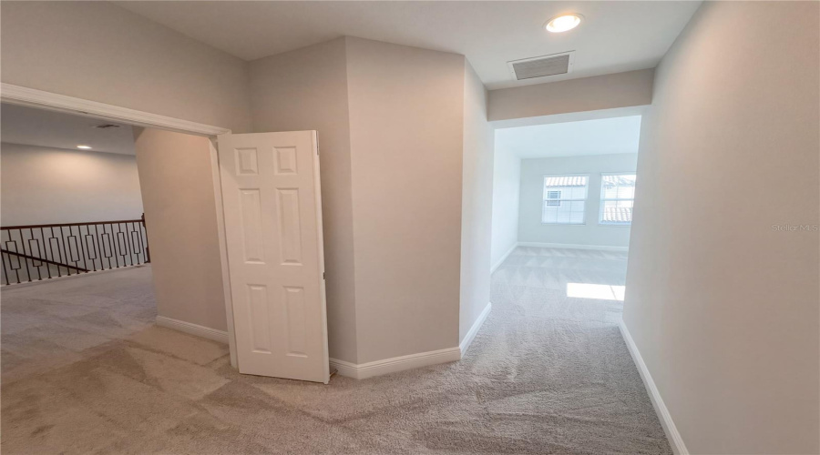 San Antonio, Florida 33576, 5 Bedroom Bedrooms, ,4 Bathroombathrooms,Residential,For Sale,Rustic Timber,0,Mfro6391275