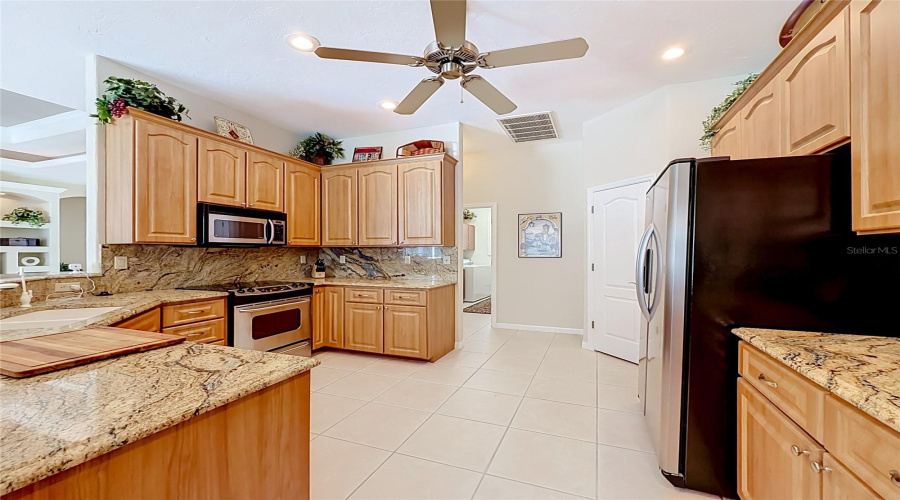 Punta Gorda, Florida 33983, 3 Bedroom Bedrooms, ,3 Bathroombathrooms,Residential,For Sale,Natal,0,Mfra4697633