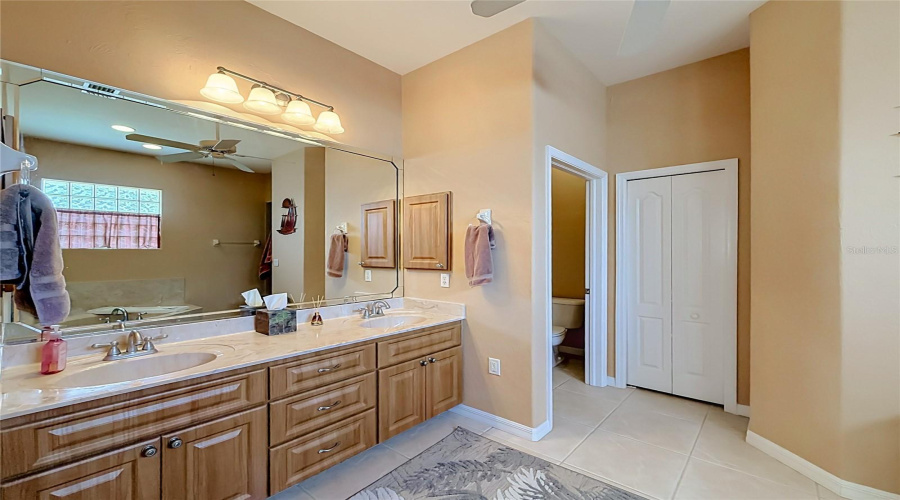 Punta Gorda, Florida 33983, 3 Bedroom Bedrooms, ,3 Bathroombathrooms,Residential,For Sale,Natal,0,Mfra4697633