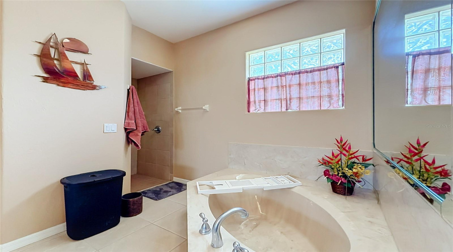 Punta Gorda, Florida 33983, 3 Bedroom Bedrooms, ,3 Bathroombathrooms,Residential,For Sale,Natal,0,Mfra4697633