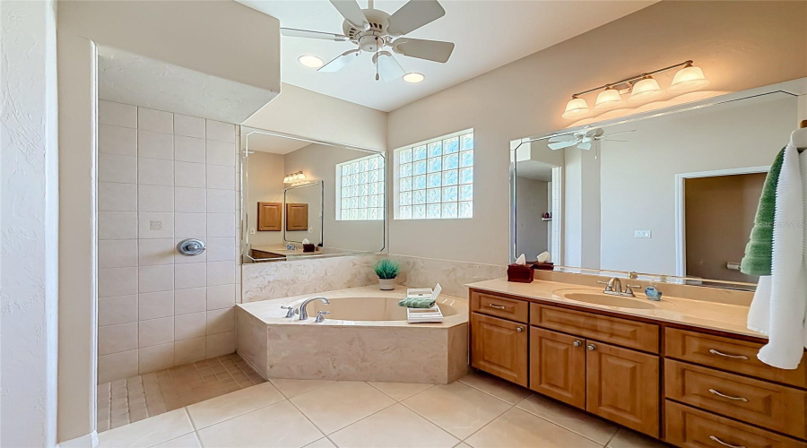 Punta Gorda, Florida 33983, 3 Bedroom Bedrooms, ,3 Bathroombathrooms,Residential,For Sale,Natal,0,Mfra4697633
