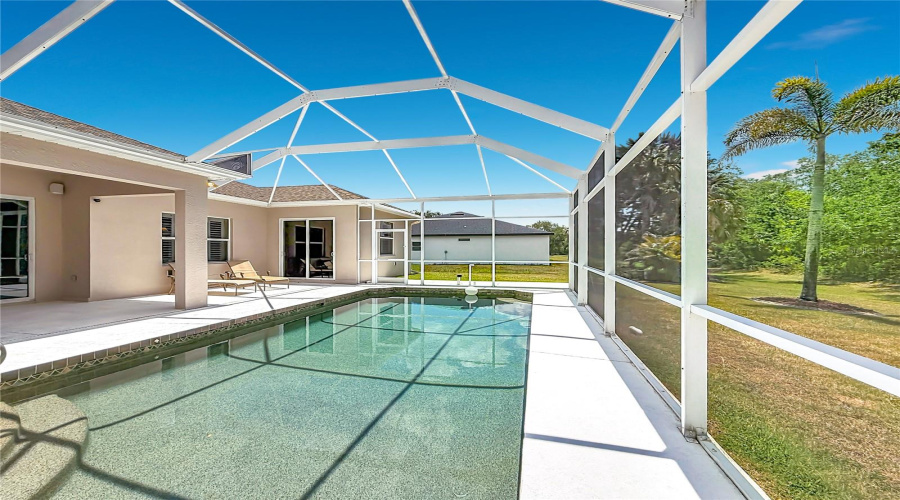 Punta Gorda, Florida 33983, 3 Bedroom Bedrooms, ,3 Bathroombathrooms,Residential,For Sale,Natal,0,Mfra4697633