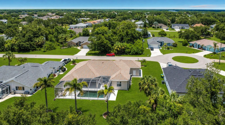 Punta Gorda, Florida 33983, 3 Bedroom Bedrooms, ,3 Bathroombathrooms,Residential,For Sale,Natal,0,Mfra4697633