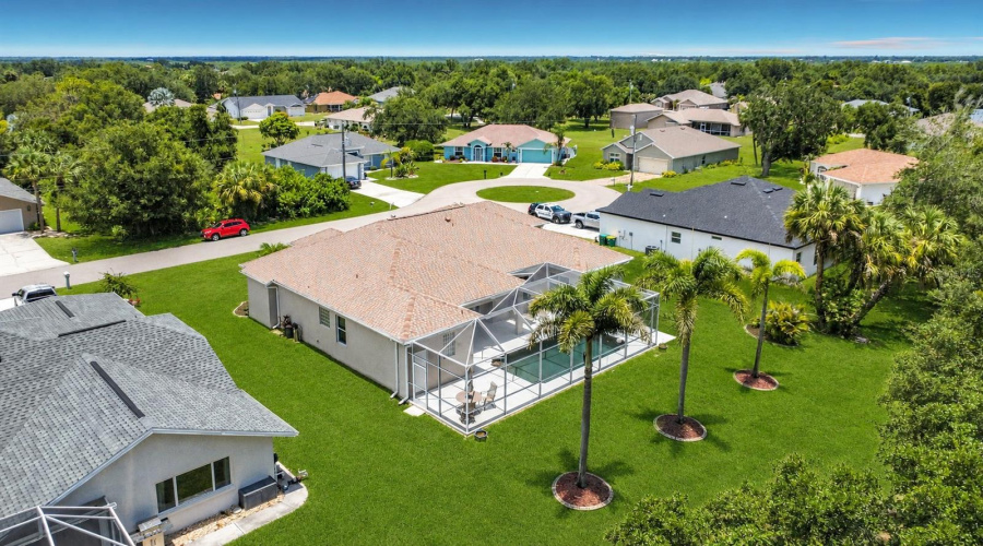 Punta Gorda, Florida 33983, 3 Bedroom Bedrooms, ,3 Bathroombathrooms,Residential,For Sale,Natal,0,Mfra4697633