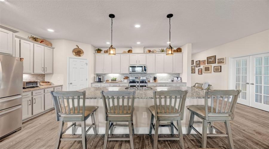 Palmetto, Florida 34221, 4 Bedroom Bedrooms, ,3 Bathroombathrooms,Residential,For Sale,Gavella,0,Mfrtb8498687