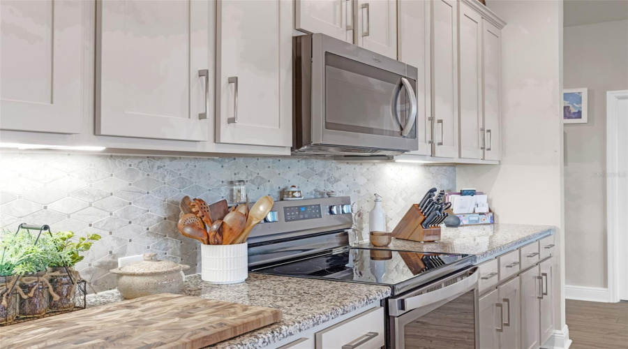 Palmetto, Florida 34221, 4 Bedroom Bedrooms, ,3 Bathroombathrooms,Residential,For Sale,Gavella,0,Mfrtb8498687