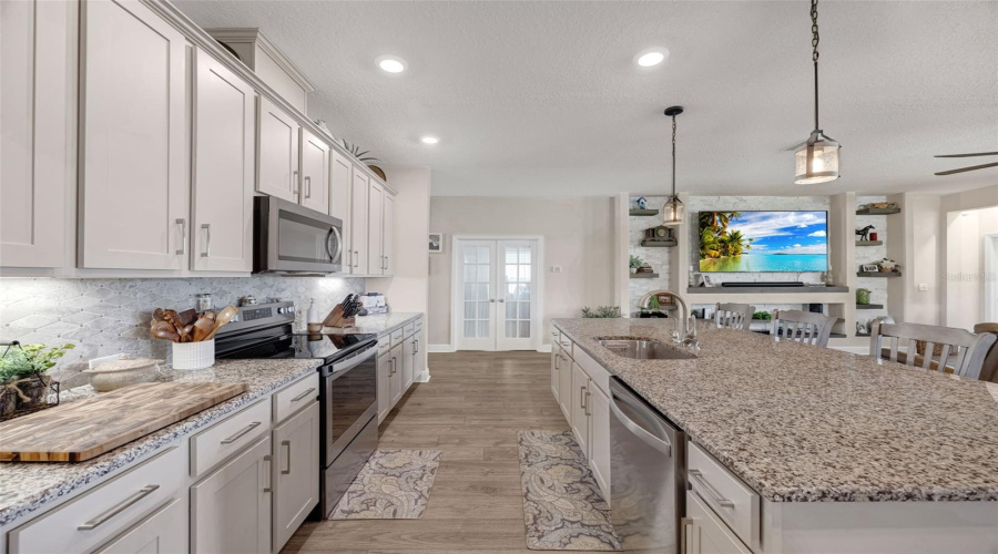 Palmetto, Florida 34221, 4 Bedroom Bedrooms, ,3 Bathroombathrooms,Residential,For Sale,Gavella,0,Mfrtb8498687