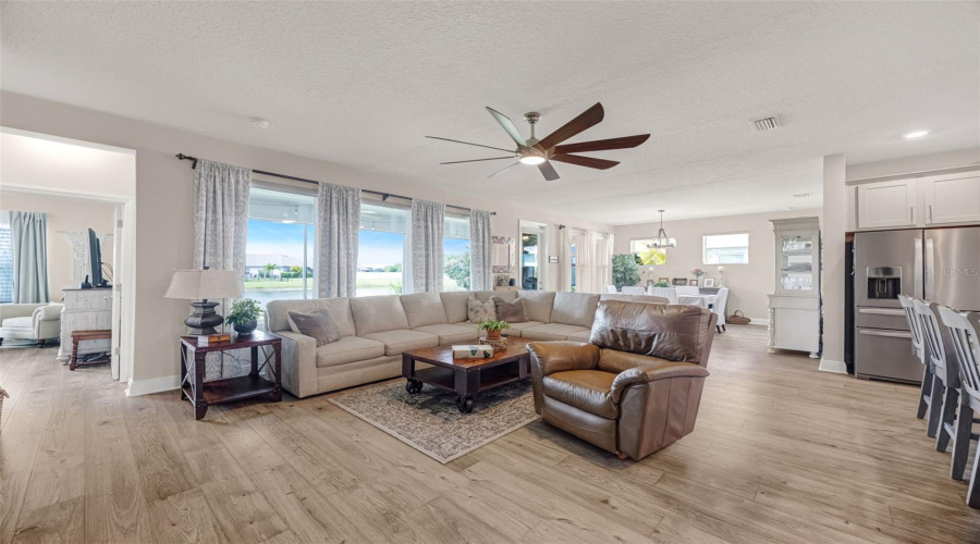 Palmetto, Florida 34221, 4 Bedroom Bedrooms, ,3 Bathroombathrooms,Residential,For Sale,Gavella,0,Mfrtb8498687