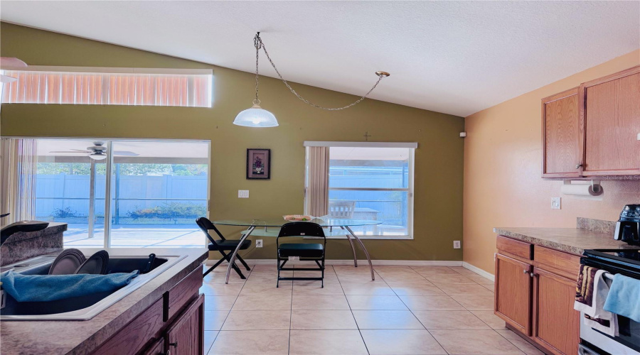 Orlando, Florida 32824, 4 Bedroom Bedrooms, ,2 Bathroombathrooms,Residential,For Sale,Lytton,0,Mfro6429673