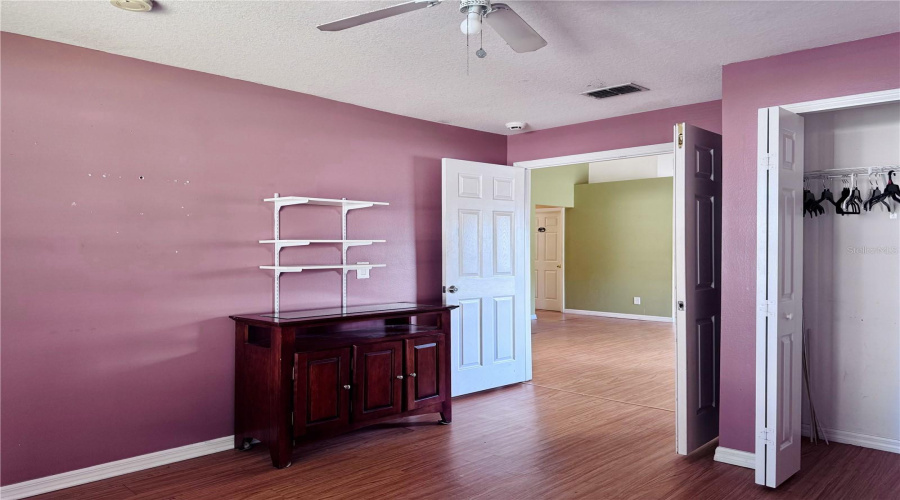 Orlando, Florida 32824, 4 Bedroom Bedrooms, ,2 Bathroombathrooms,Residential,For Sale,Lytton,0,Mfro6429673