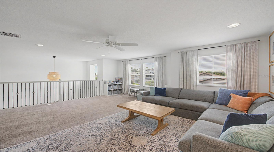 Lutz, Florida 33558, 5 Bedroom Bedrooms, ,3 Bathroombathrooms,Residential,For Sale,Breynia,0,Mfrp4939593