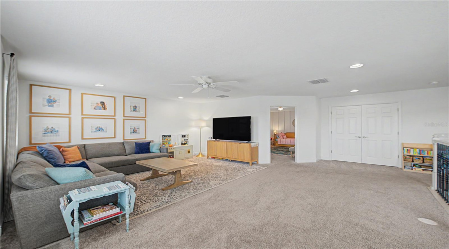 Lutz, Florida 33558, 5 Bedroom Bedrooms, ,3 Bathroombathrooms,Residential,For Sale,Breynia,0,Mfrp4939593