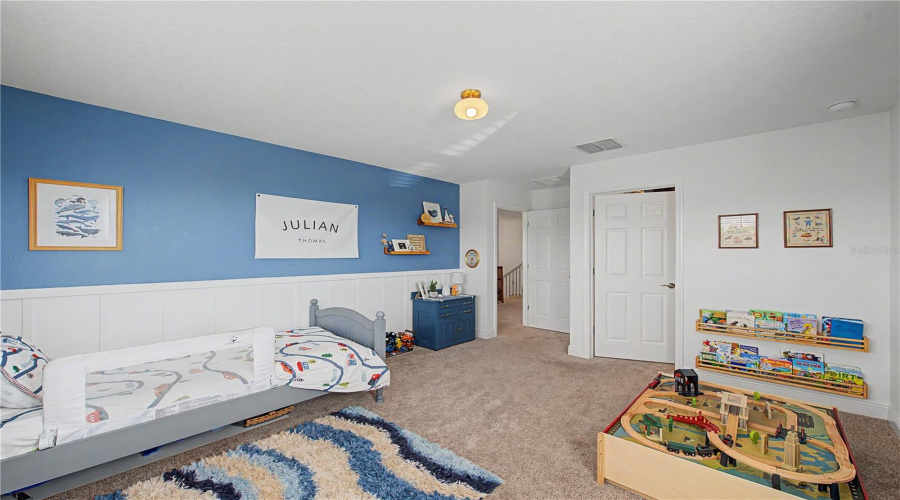 Lutz, Florida 33558, 5 Bedroom Bedrooms, ,3 Bathroombathrooms,Residential,For Sale,Breynia,0,Mfrp4939593
