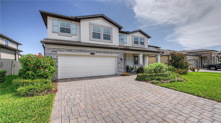 Lutz, Florida 33558, 5 Bedroom Bedrooms, ,3 Bathroombathrooms,Residential,For Sale,Breynia,0,Mfrp4939593
