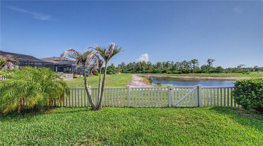 Lutz, Florida 33558, 5 Bedroom Bedrooms, ,3 Bathroombathrooms,Residential,For Sale,Breynia,0,Mfrp4939593