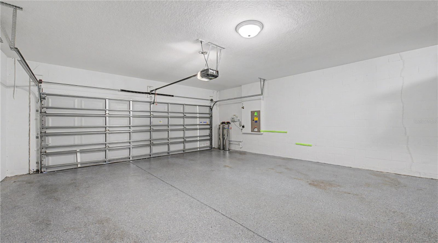 Lutz, Florida 33558, 5 Bedroom Bedrooms, ,3 Bathroombathrooms,Residential,For Sale,Breynia,0,Mfrp4939593