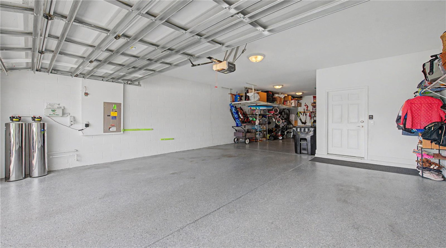 Lutz, Florida 33558, 5 Bedroom Bedrooms, ,3 Bathroombathrooms,Residential,For Sale,Breynia,0,Mfrp4939593
