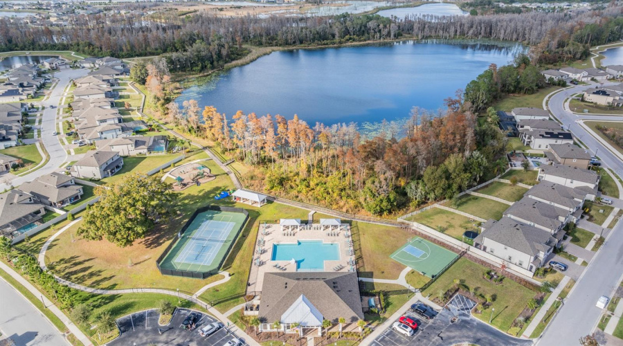 Lutz, Florida 33558, 5 Bedroom Bedrooms, ,3 Bathroombathrooms,Residential,For Sale,Breynia,0,Mfrp4939593