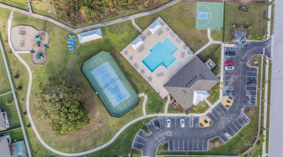 Lutz, Florida 33558, 5 Bedroom Bedrooms, ,3 Bathroombathrooms,Residential,For Sale,Breynia,0,Mfrp4939593