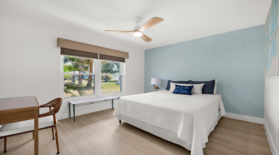 Clearwater Beach, Florida 33767, 3 Bedroom Bedrooms, ,3 Bathroombathrooms,Residential,For Sale,Bay Esplanade,0,Mfrtb8509329
