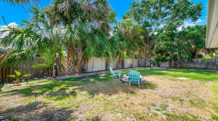 Clearwater Beach, Florida 33767, 3 Bedroom Bedrooms, ,3 Bathroombathrooms,Residential,For Sale,Bay Esplanade,0,Mfrtb8509329