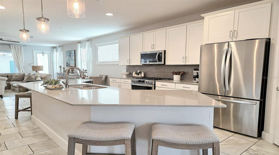 Apollo Beach, Florida 33572, 3 Bedroom Bedrooms, ,3 Bathroombathrooms,Residential,For Sale,Milestone,0,Mfrtb8536251