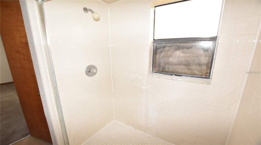 Deltona, Florida 32738, 3 Bedroom Bedrooms, ,2 Bathroombathrooms,Residential,For Sale,Derby,0,Mfro6391422