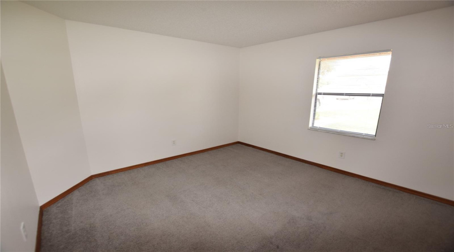 Deltona, Florida 32738, 3 Bedroom Bedrooms, ,2 Bathroombathrooms,Residential,For Sale,Derby,0,Mfro6391422