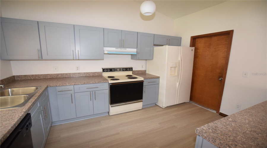 Deltona, Florida 32738, 3 Bedroom Bedrooms, ,2 Bathroombathrooms,Residential,For Sale,Derby,0,Mfro6391422