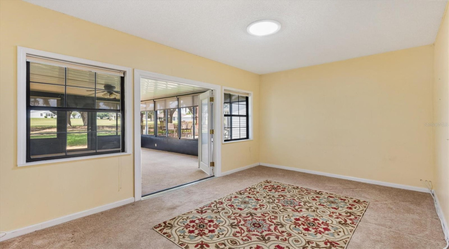 Lady Lake, Florida 32159, 2 Bedroom Bedrooms, ,2 Bathroombathrooms,Residential,For Sale,Schwartz,0,Mfrg5116448