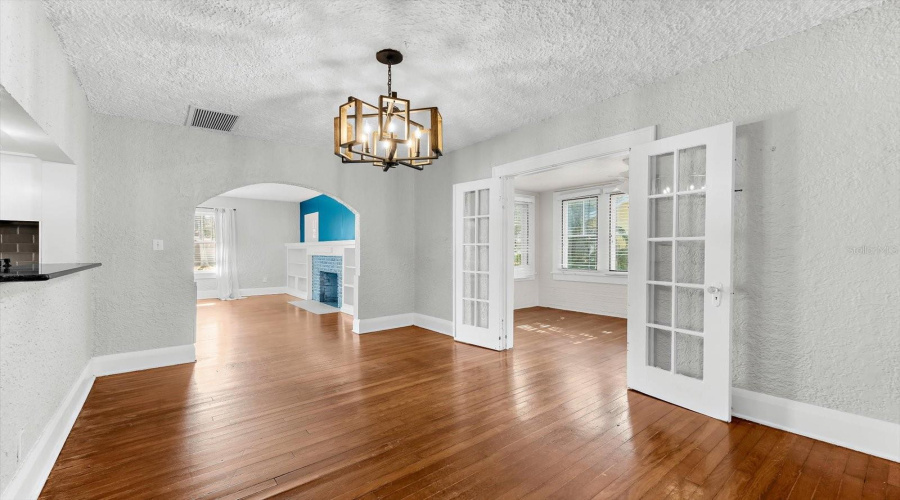 Bradenton, Florida 34205, 2 Bedroom Bedrooms, ,2 Bathroombathrooms,Residential,For Sale,8Th,0,Mfra4681182