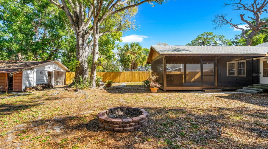 Bradenton, Florida 34205, 2 Bedroom Bedrooms, ,2 Bathroombathrooms,Residential,For Sale,8Th,0,Mfra4681182