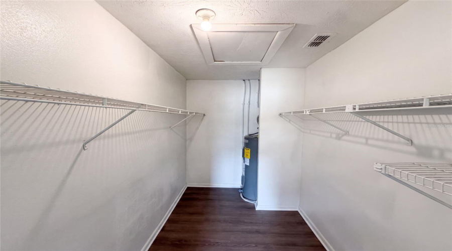 Orlando, Florida 32839, 2 Bedroom Bedrooms, ,2 Bathroombathrooms,Residential,For Sale,Via Hacienda,0,Mfro6428890