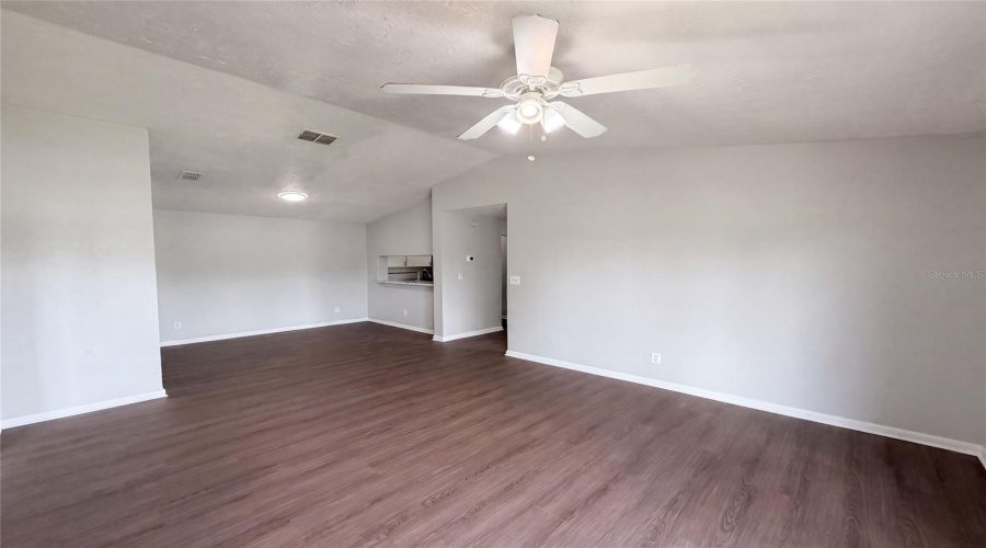 Orlando, Florida 32839, 2 Bedroom Bedrooms, ,2 Bathroombathrooms,Residential,For Sale,Via Hacienda,0,Mfro6428890