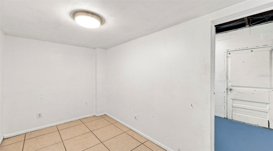 Largo, Florida 33770, 2 Bedroom Bedrooms, ,1 Bathroombathrooms,Residential,For Sale,12Th,0,Mfrtb8539137