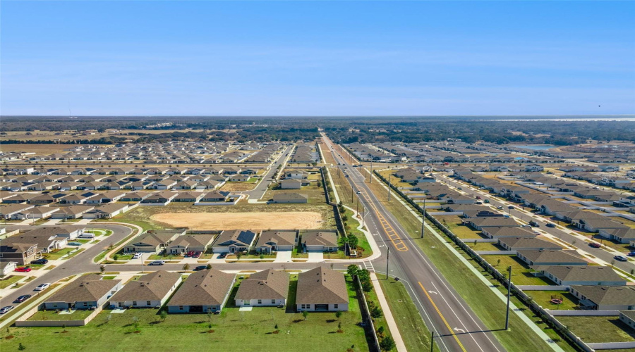 Haines City, Florida 33844, 4 Bedroom Bedrooms, ,3 Bathroombathrooms,Residential,For Sale,Kayak,0,Mfrg5107581
