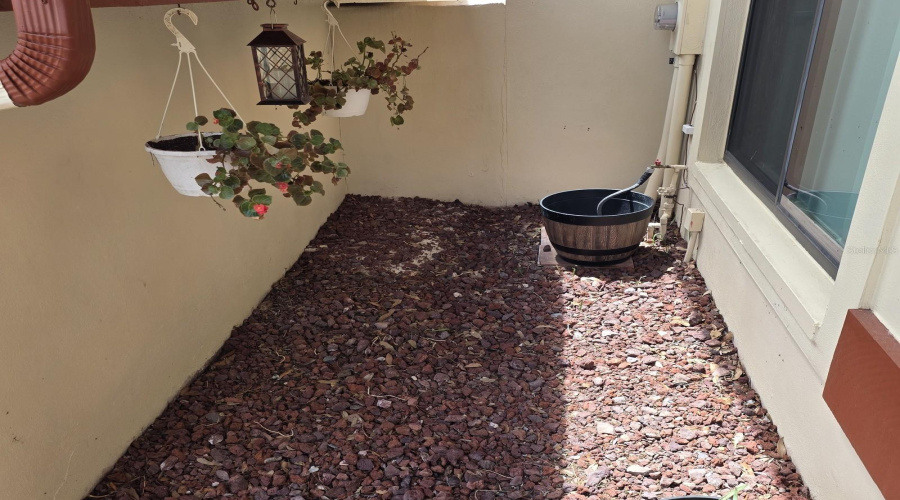 Clearwater, Florida 33761, 2 Bedroom Bedrooms, ,2 Bathroombathrooms,Residential,For Sale,Countryside,0,Mfrw7888598