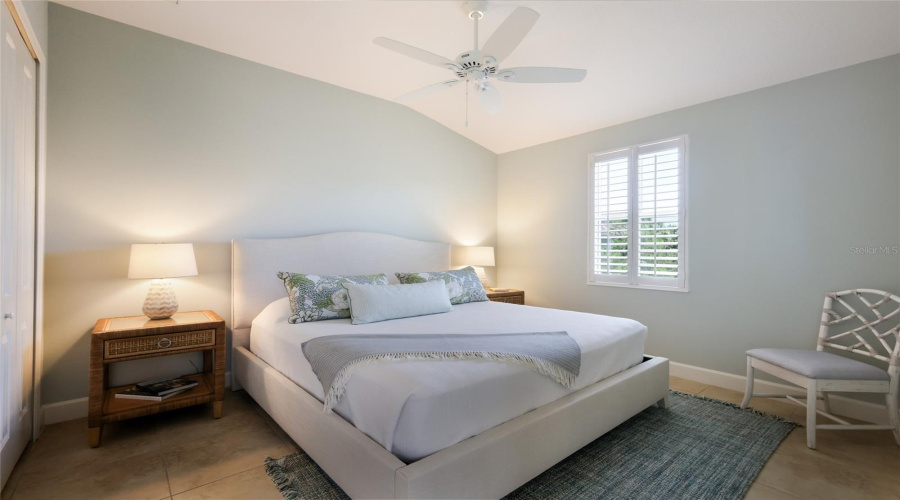 Bradenton, Florida 34209, 3 Bedroom Bedrooms, ,2 Bathroombathrooms,Residential,For Sale,Sapphire Lake,0,Mfra4692418
