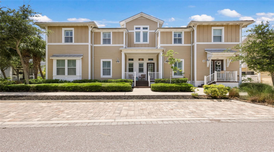 Bradenton, Florida 34209, 3 Bedroom Bedrooms, ,2 Bathroombathrooms,Residential,For Sale,Sapphire Lake,0,Mfra4692418